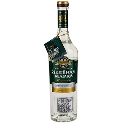 Водка Зеленая марка Кедровая особая 40% 0,5 л